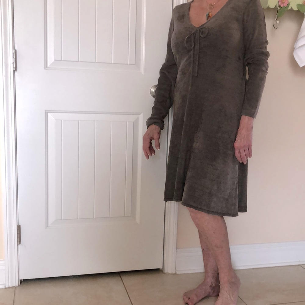 Lovely Gray Dress .. Size L … Front tie for adjustment.. Caual/ dress up Soft